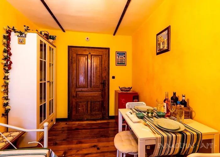 Art Evmolpias Near Stadium Пловдив